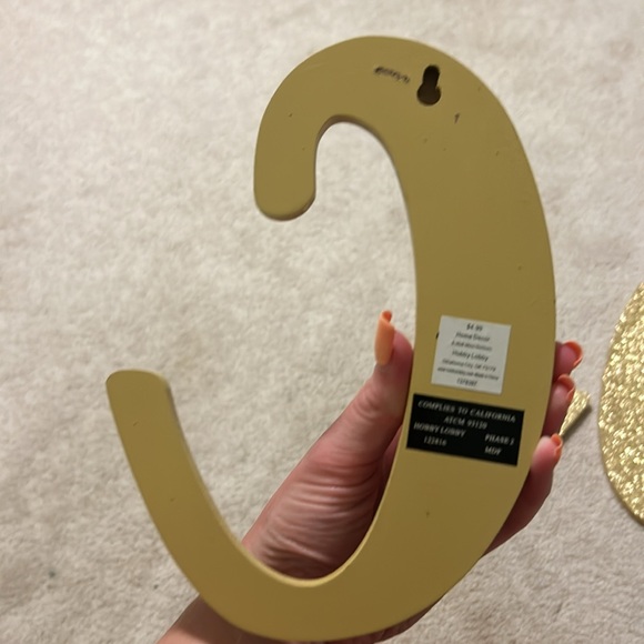 Gold glitter “CHLOE” decoration - Picture 2 of 4